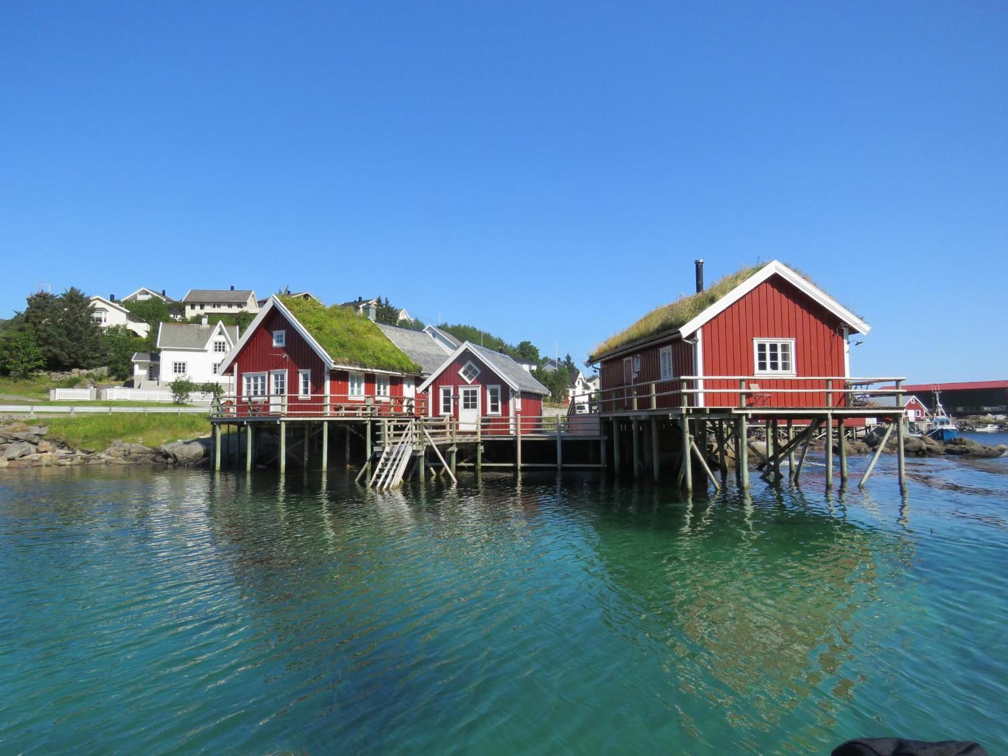 Valen Cabins In Reine Exterior photo