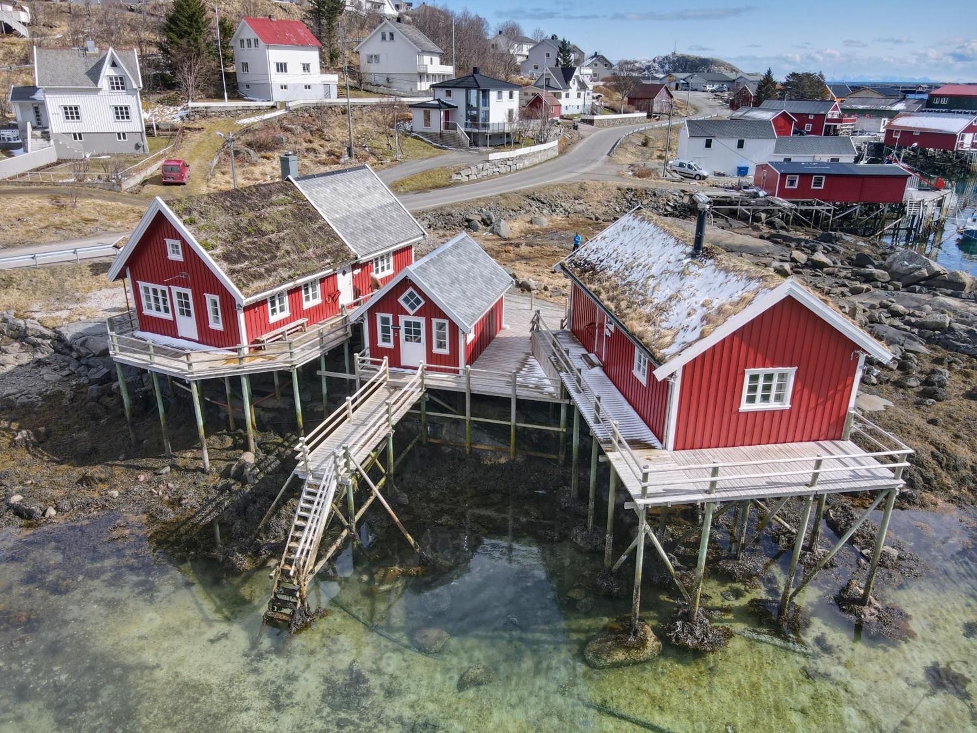 Valen Cabins In Reine Exterior photo