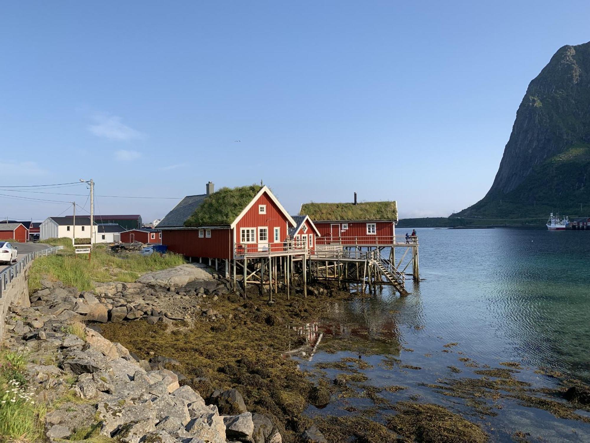 Valen Cabins In Reine Exterior photo