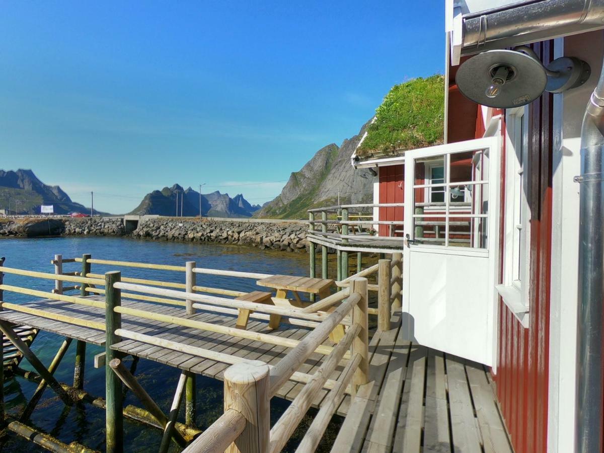 Valen Cabins In Reine Exterior photo